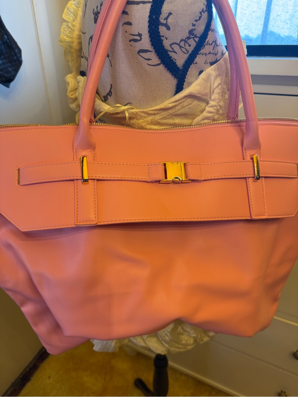 Women’s Pink Extra Large Tote Bag with Gold Hardware